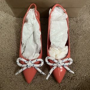 Burberry bow detail patent leather sling back salmon peachy pink orange sz 40 10